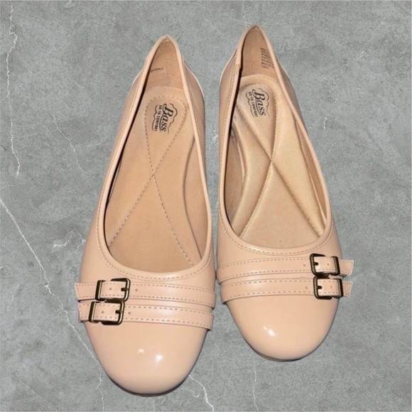 G.H. Bass & Co. Melanie Flats slip Ons. Size 9. Casual comfort, Cap Toe. - Picture 1 of 9